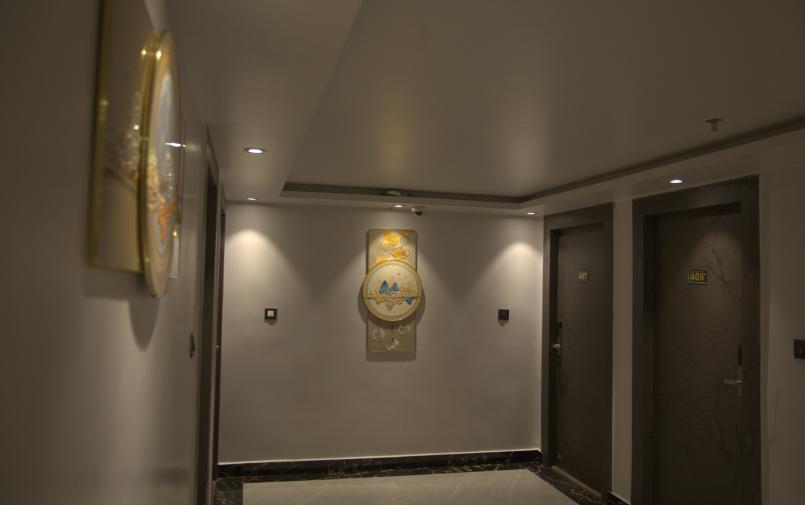 Gallery Image 44
